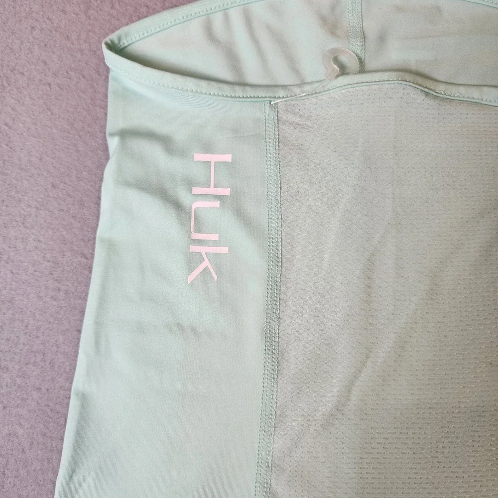 Huk Fishing Neck Gaiter Sun Shield Performance Mesh Seafoam Green Pink Logo NWOT
